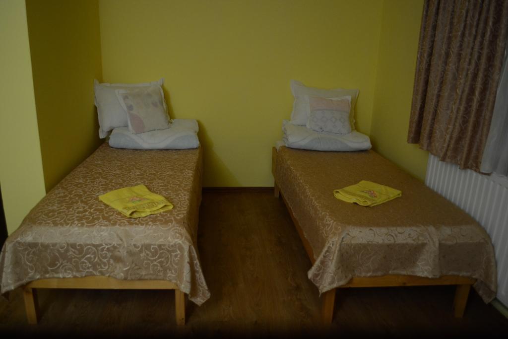 Ersa Panzio Bisericani (Harghita) Quarto foto